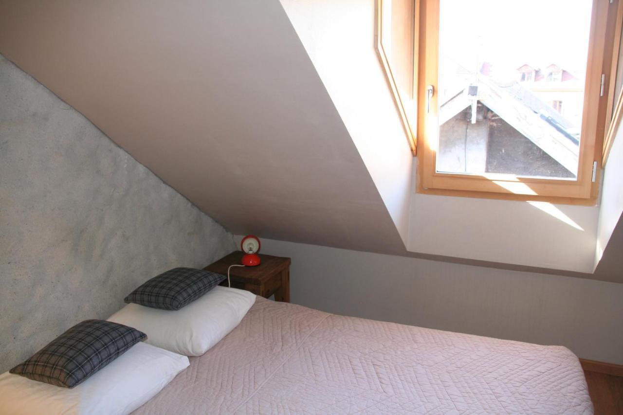 Bed and Breakfast Nid Douillet Анси Экстерьер фото